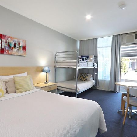 Nebula Motel Cooma Extérieur photo
